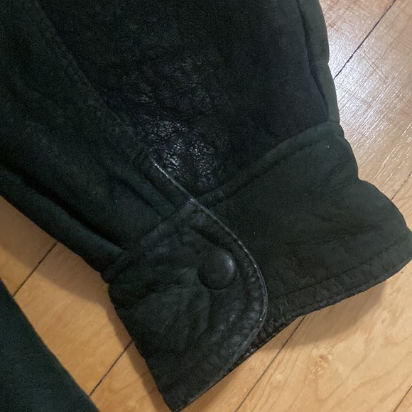 Vintage Australian Made Suede Coat - Picture 5 of 9